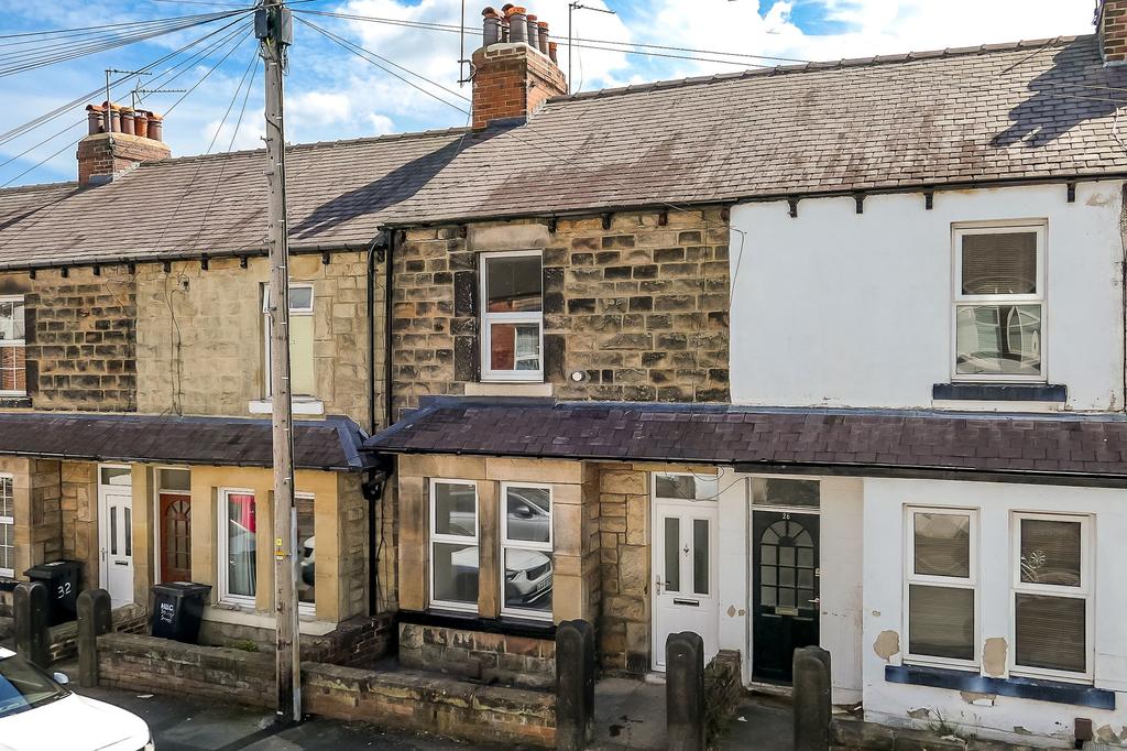 Grey Street, Harrogate, HG2 2 bed terraced house £795 pcm (£183 pw)