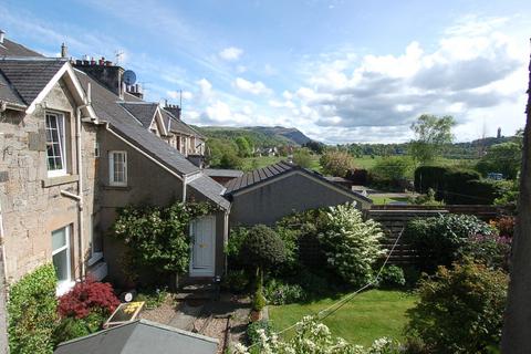 2 bedroom flat to rent, Carsaig Court, Bridge of Allan, Stirling, FK9