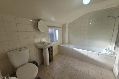 undefined, Tottenhall Road, Palmers Green, N13