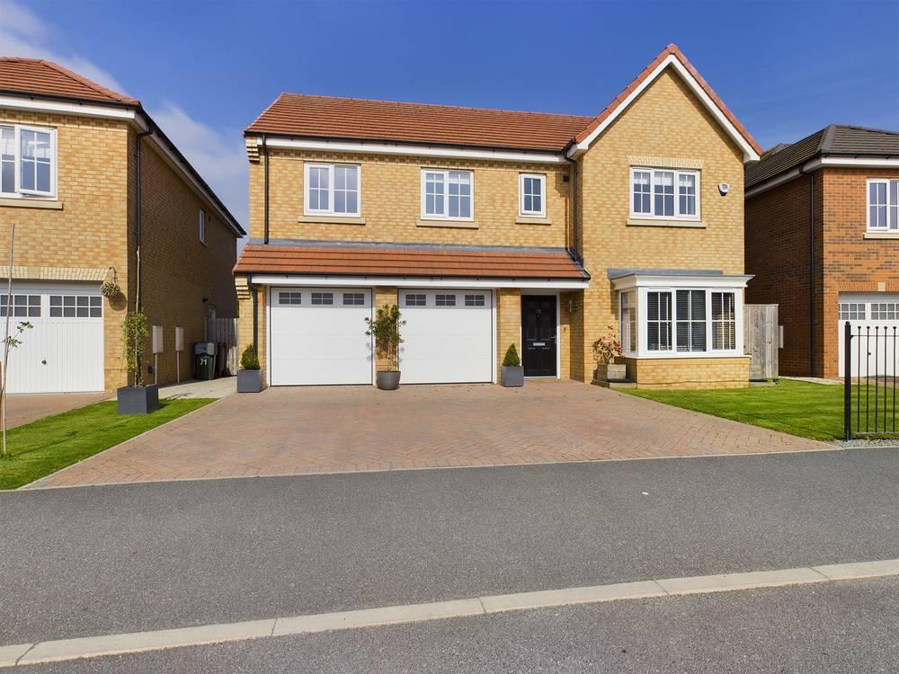Brookfield Avenue, Middlesbrough, TS5 5 bed detached house £372,500