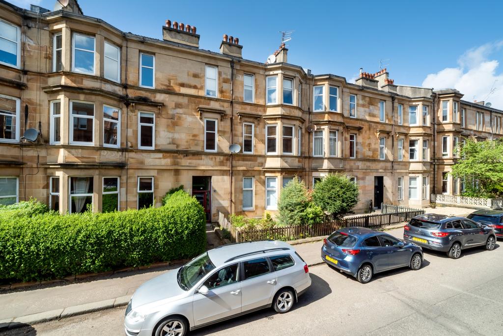 Sinclair Drive, Flat 1/1, Battlefield, Glasgow, G42 9PY 2 bed flat £