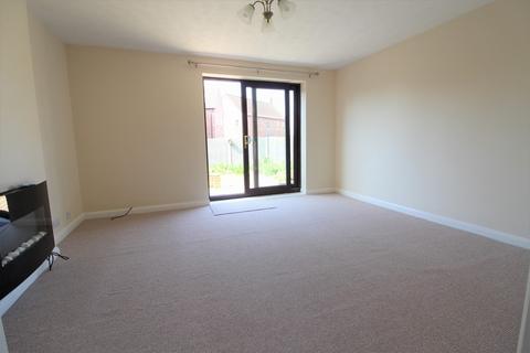 2 bedroom semi-detached house to rent, Copper Beech Close, Gainsborough