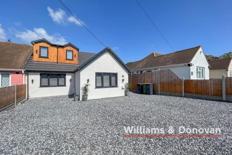 25 Hawkwell Road, Hockley, SS5 4DD