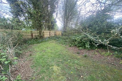 12 Land Park, Chulmleigh, EX18 7BH