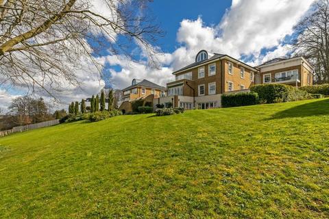 15 Connaught Square, Winchester, SO22 5QQ