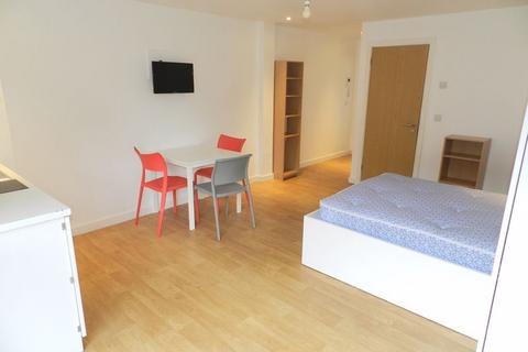 1 bedroom apartment to rent, The Pavillions, St Michaels Lane, Headingley