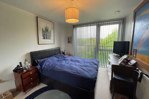 2 bedroom flat for sale, Green Lane, Edgware