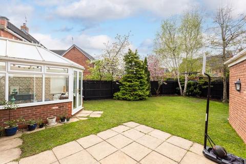4 bedroom detached house for sale - Hawksey Drive, Stapeley, Nantwich