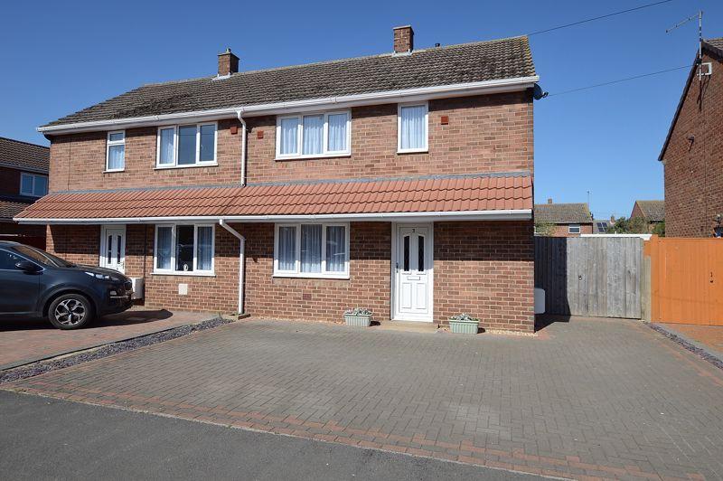3 Allen Road, Coningsby 2 bed semidetached house £145,000