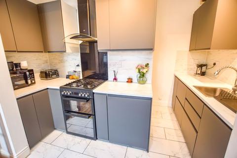 Flat 2, 10 Oxford Road, Exeter, EX4 6QU