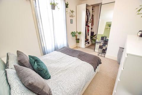 Flat 2, 10 Oxford Road, Exeter, EX4 6QU