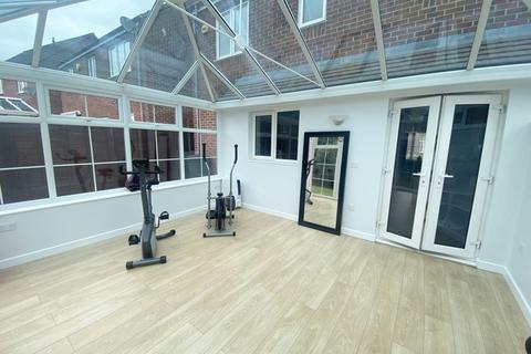 27 Ramblers Way, Sutton Coldfield, B75 5DJ