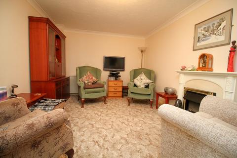 2 bedroom apartment for sale - Branksomewood Road, Fleet, GU51