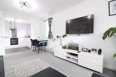 1 bedroom flat for sale - Marsh Road