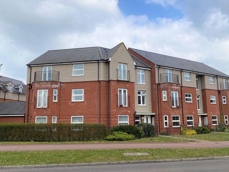 Lancaster Gate, Upper Cambourne 2 bed apartment £950 pcm (£219 pw)