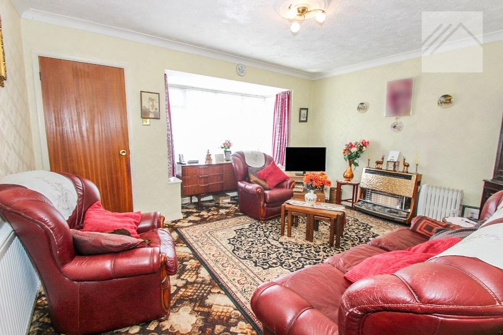 Maurice Road, Canvey Island 2 bed bungalow £300,000