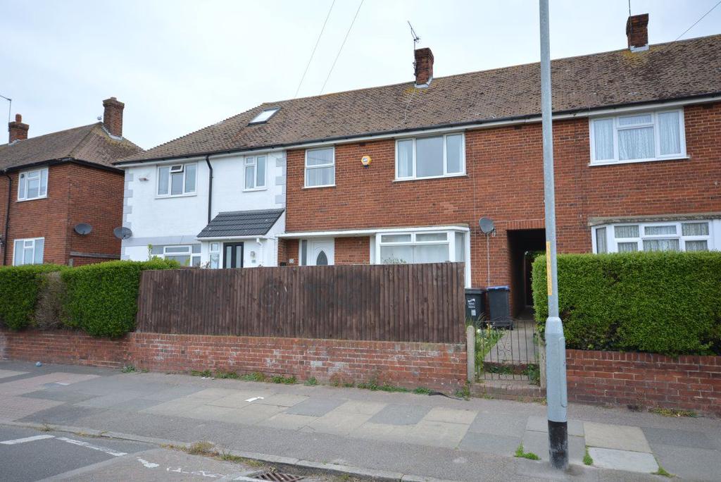 Dane Valley Road, Margate, CT9 3SB 4 bed house £1,300 pcm (£300 pw)