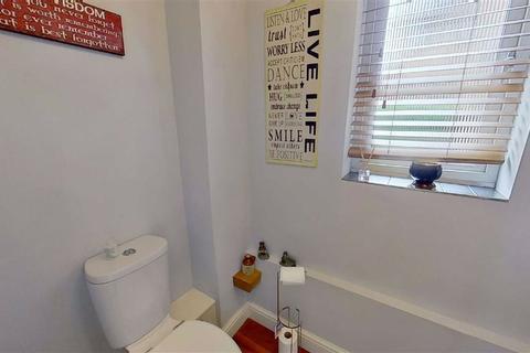 17 Bartholomew Close, Walton Park, Milton Keynes, MK7 7HH