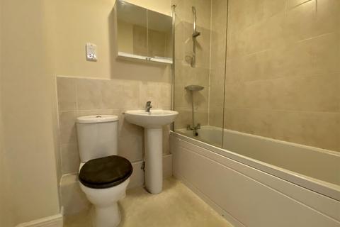 12 Bramble Walk, Kingsnorth, Ashford, TN23 3GF