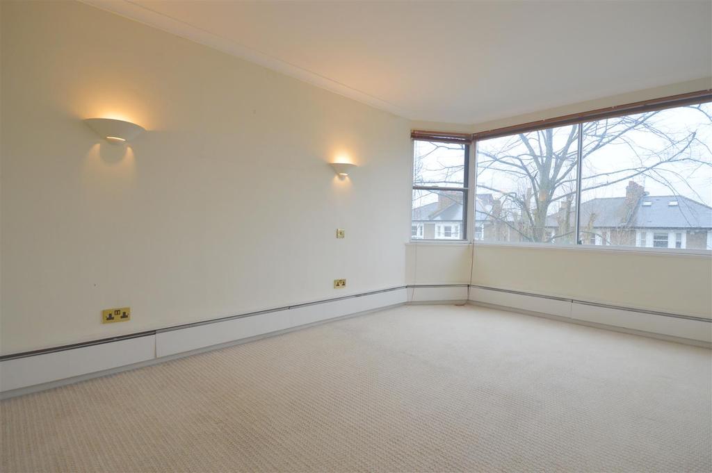 8 Downesbury - Bedroom 1 NEW.jpg