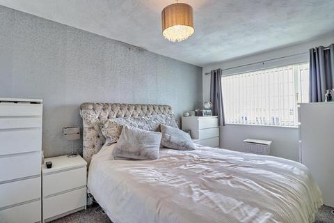 38 Springbank Close, Farsley, Pudsey, LS28 5EW