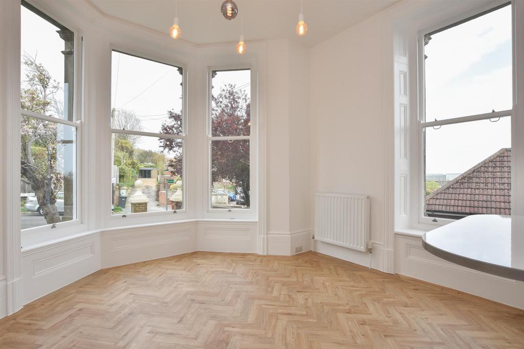 Wykeham Road, Hastings 1 bed flat £210,000