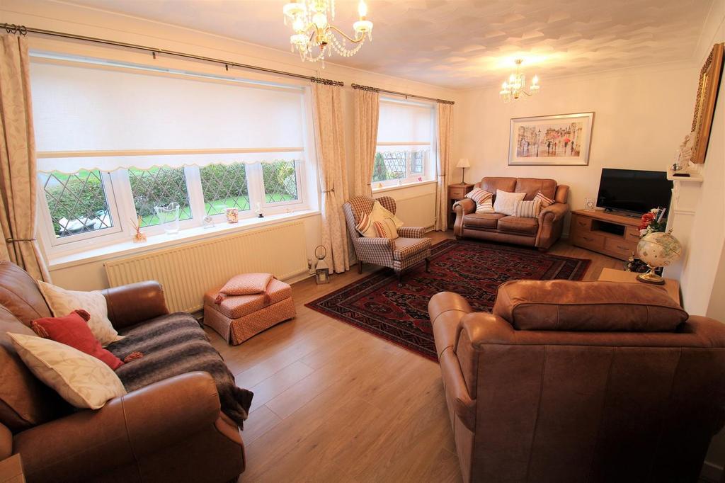 Leiros Parc Drive, Bryncoch, Neath... 2 bed detached bungalow £250,000