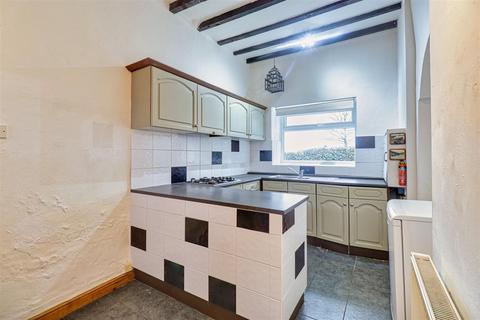 2 The Mews, Lane Head Apperley Lane, Rawdon, Leeds, LS19 7DX
