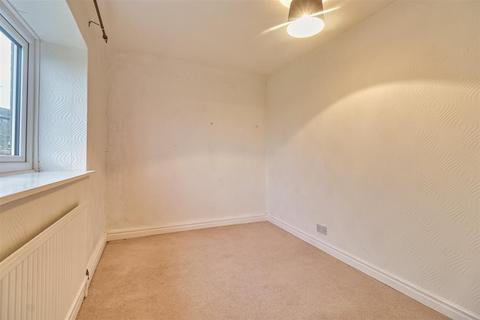 2 The Mews, Lane Head Apperley Lane, Rawdon, Leeds, LS19 7DX