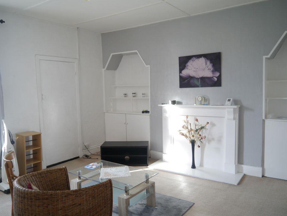 Nicholson Terrace, Forest Hall, Newcastle Upon Tyne 2 bed apartment £