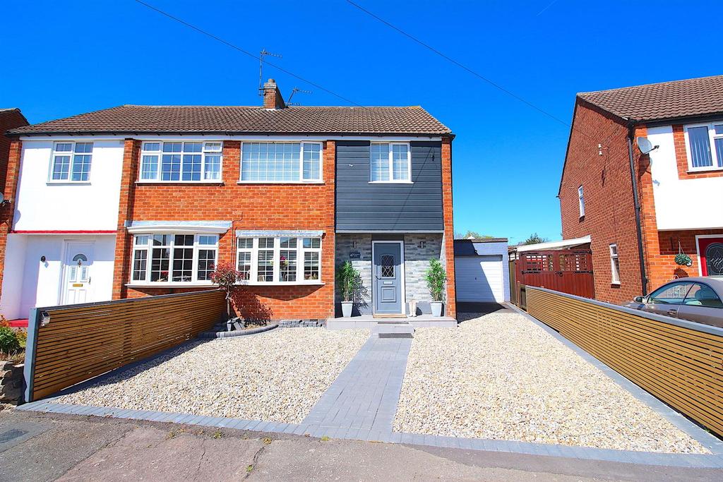 Wardens Walk, Leicester Forest East 3 bed semidetached house for sale