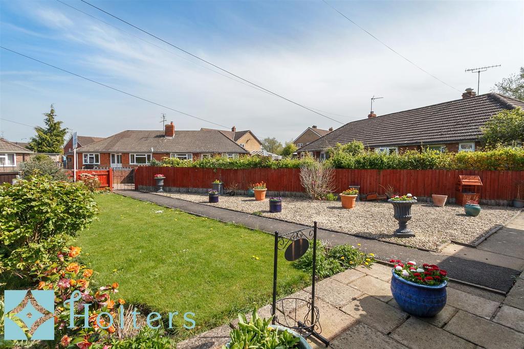 Sandpits Road, Ludlow 2 bed semidetached bungalow £235,000