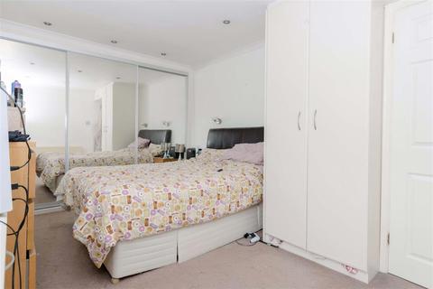 2 Melbourne Way, Goring By Sea, Worthing, BN12 4RU