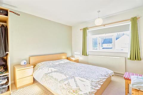 67 Church Close, Pool In Wharfedale, Otley, LS21 1LW