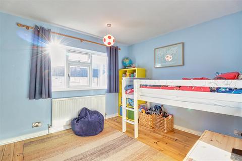67 Church Close, Pool In Wharfedale, Otley, LS21 1LW