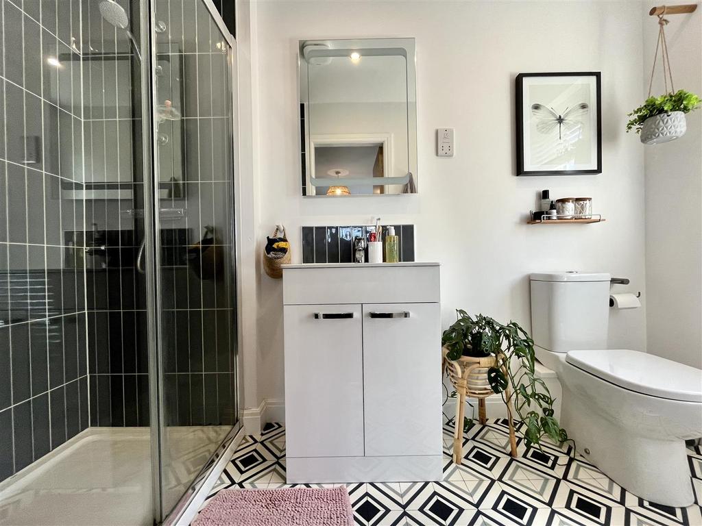 En suite shower/wc