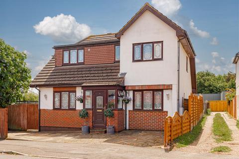 5 Langley Avenue, Worcester Park, KT4 8PB
