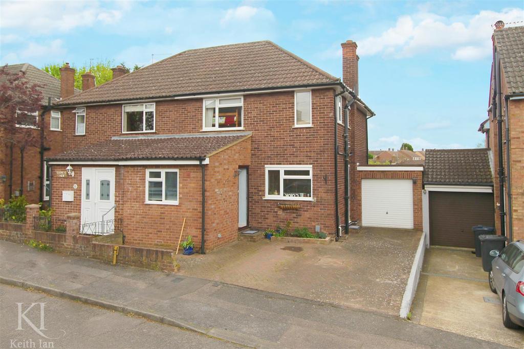 Hampden Hill, Ware 3 bed semidetached house for sale £525,000