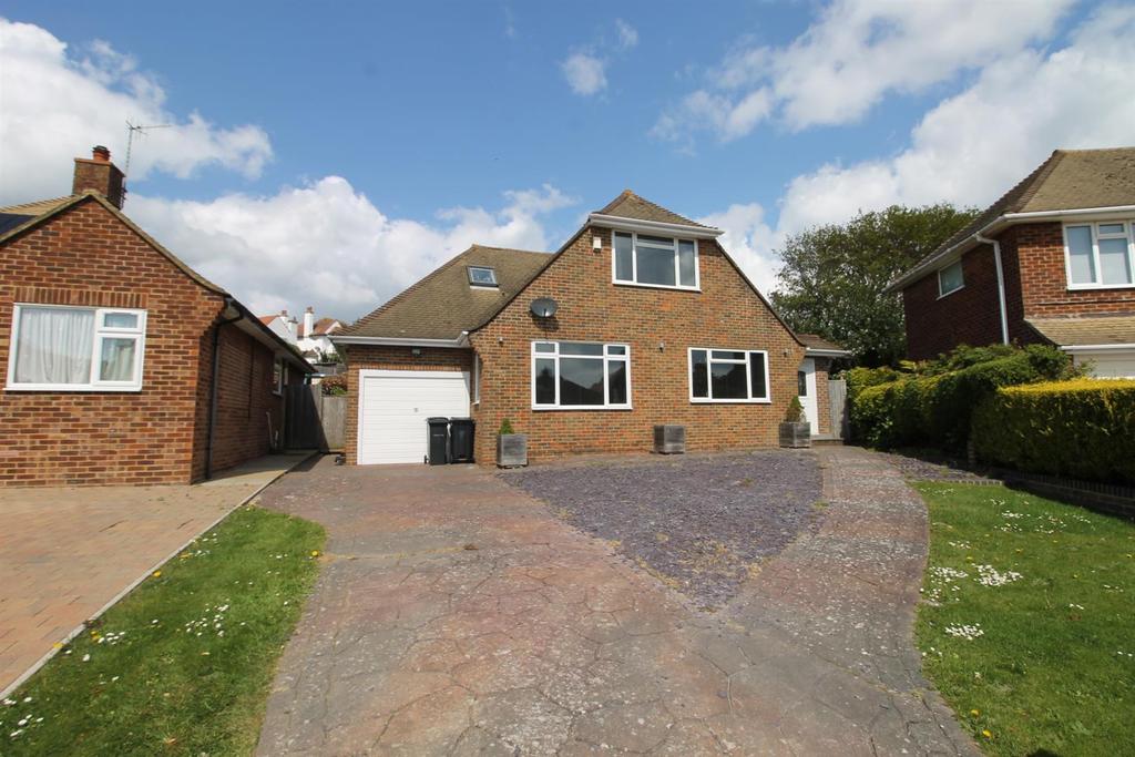 Linley Close, BexhillOnSea 3 bed chalet £1,750 pcm (£404 pw)