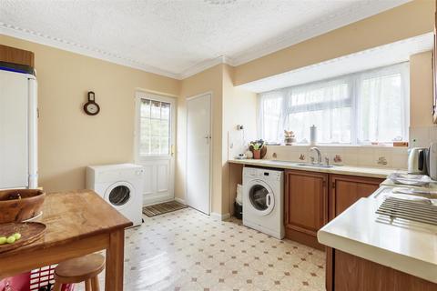 4 Bowhill, Bedford, MK41 8EF