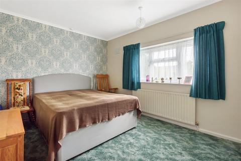4 Bowhill, Bedford, MK41 8EF