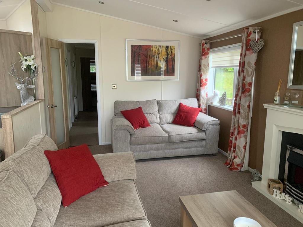 Brynteg Coastal And Country Retreat Llanrug Caernarfon North Wales LL55 4LF 3 bed Brynteg Coastal And Country Retreat Llanrug Caernarfon North Wales LL55 4LF 3 bed