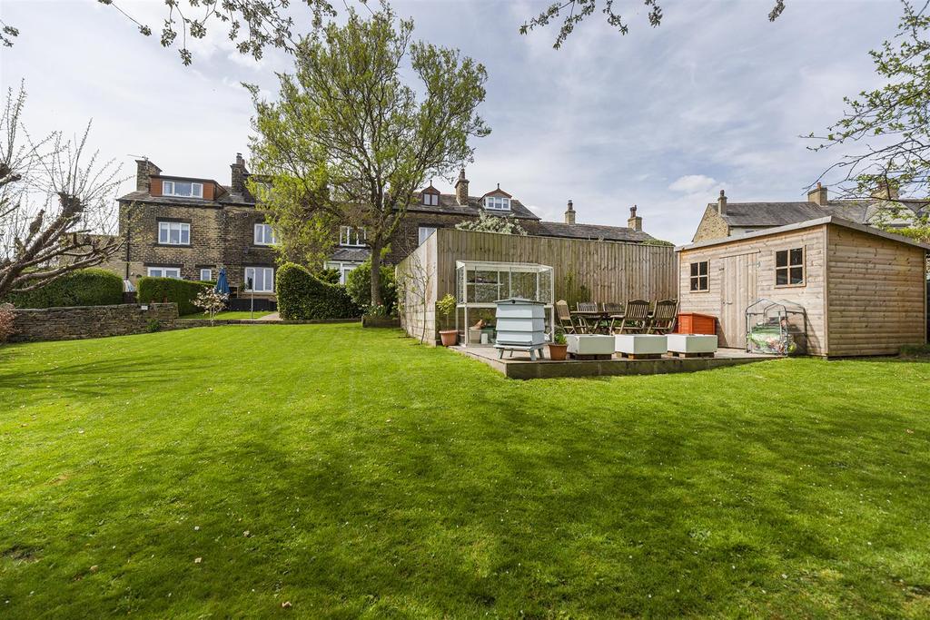 Cayley Cottage, 2 Norwood Terrace, Norwood Green, Halifax 3 bed