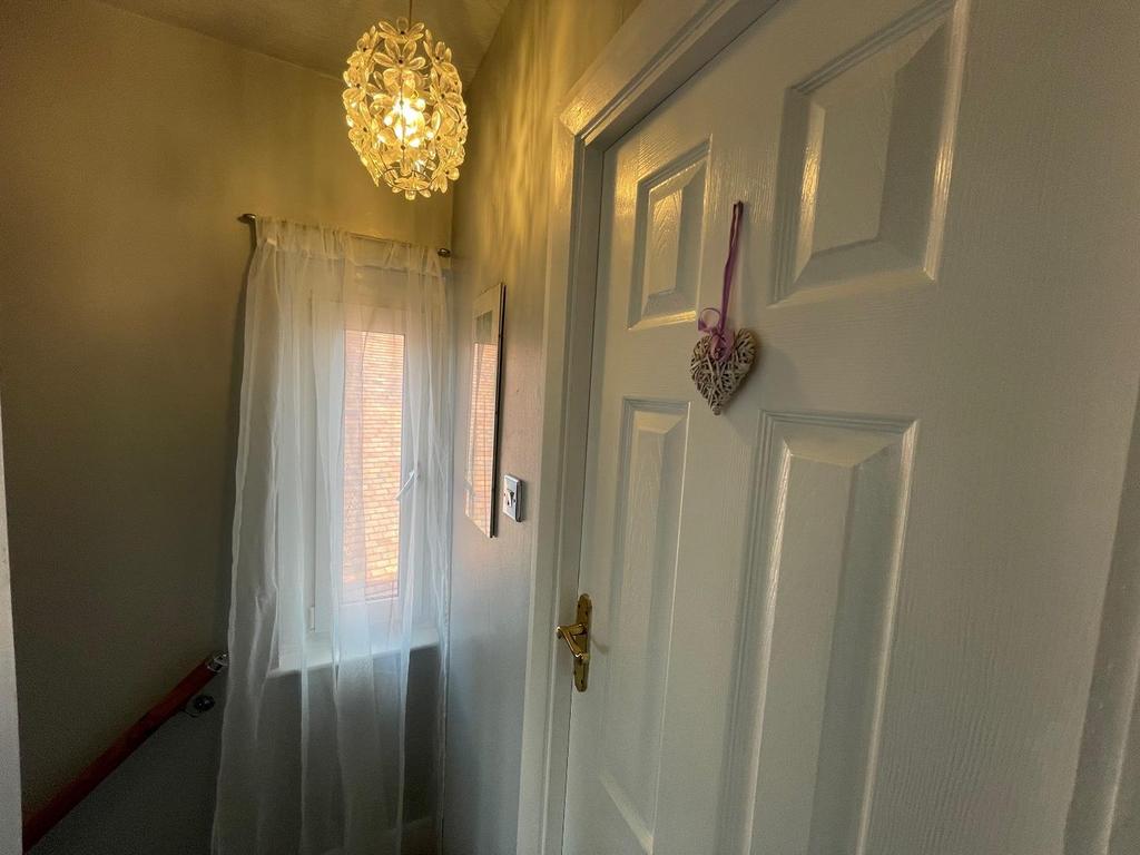 To the first floor landing