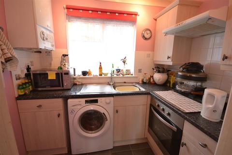 11 Hermes Drive, Burnham-on-crouch, CM0 8SW