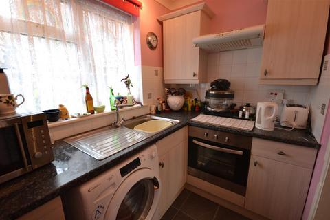 11 Hermes Drive, Burnham-on-crouch, CM0 8SW