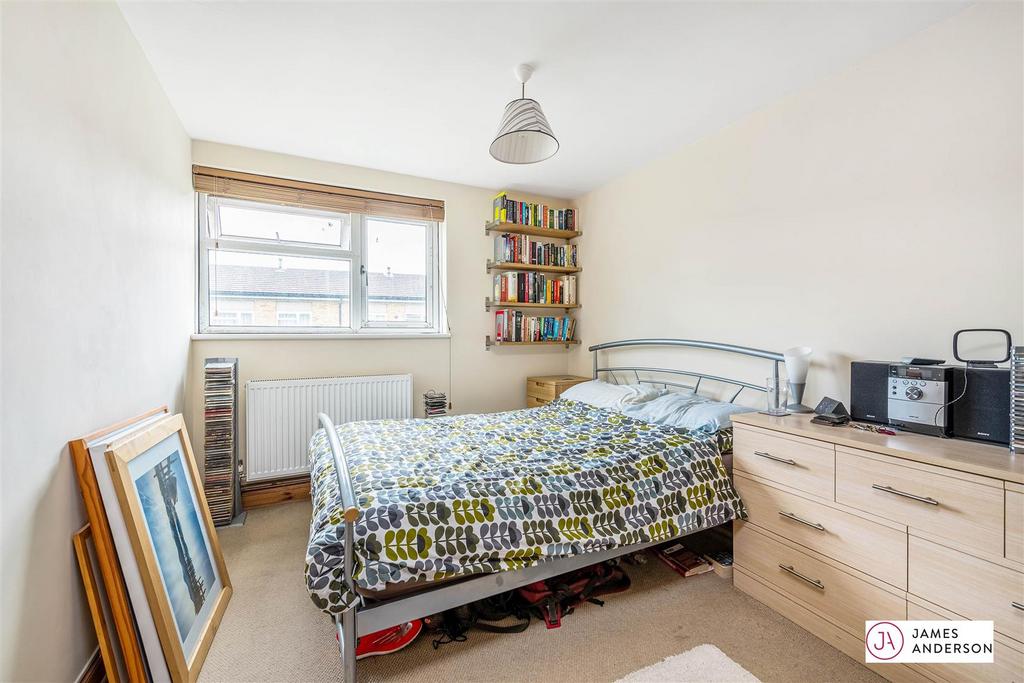 JA-22 Moore Close-1.jpg