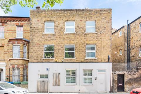 32c Elliotts Row, London, SE11 4SZ