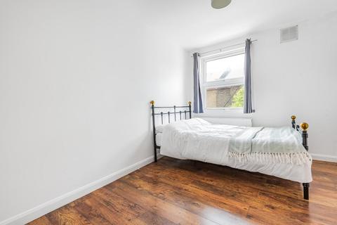 32c Elliotts Row, London, SE11 4SZ