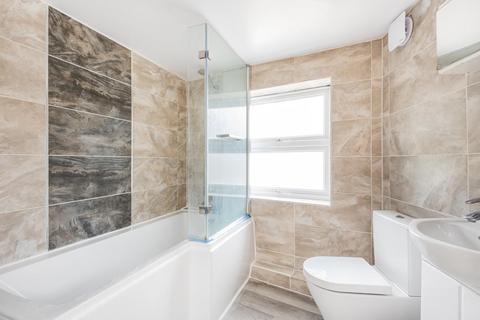 32c Elliotts Row, London, SE11 4SZ